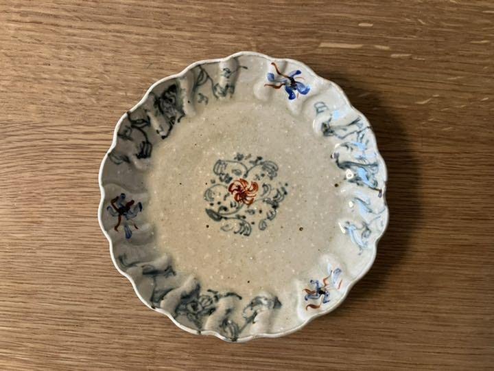 Amazon.co.jp: 岡晋吾 天平窯 色絵輪花五寸皿 マグカップ セット 