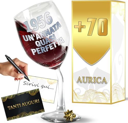 Aurìca Calice Vino Personalizzato 70 ANNI - Bicchiere Piegato Da 440ml In Cristallino Per Compleanno 70 Anni Donna E Uomo Con Scatola Regalo Inclusa - Regalo Originale 1956 Un’Annata Quasi Perfetta