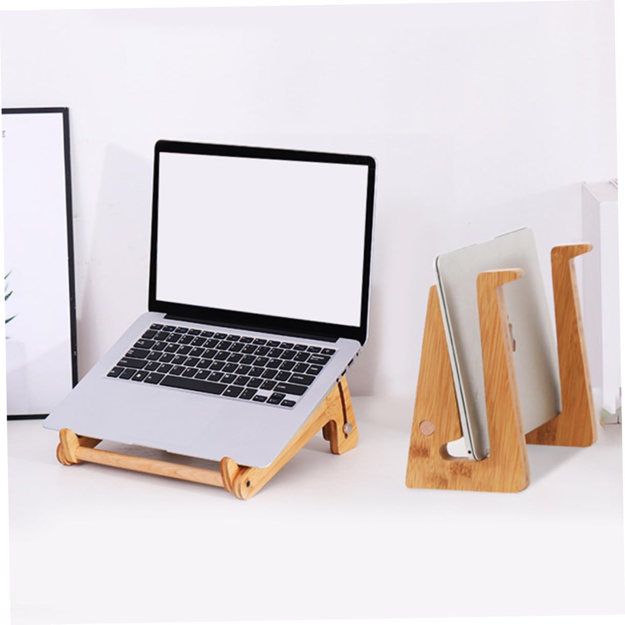 Homoyoyo Supporto Per Laptop in Legno Regolabile, Base Multifunzionale Porta Penne, Pieghevole e Compatto Per Computer Da 13 a 15,6 Pollici, Per Uso Domestico e Ufficio