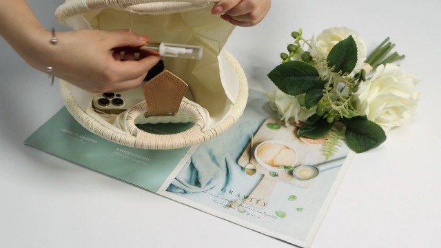 Bolso de Rattan Tejido para Playa con Asa Redonda miniatura 7