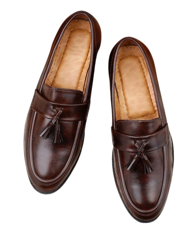 Image of WUGATTI Synthetic Slip-On Trendy, Stylish Casual Loafers for Men