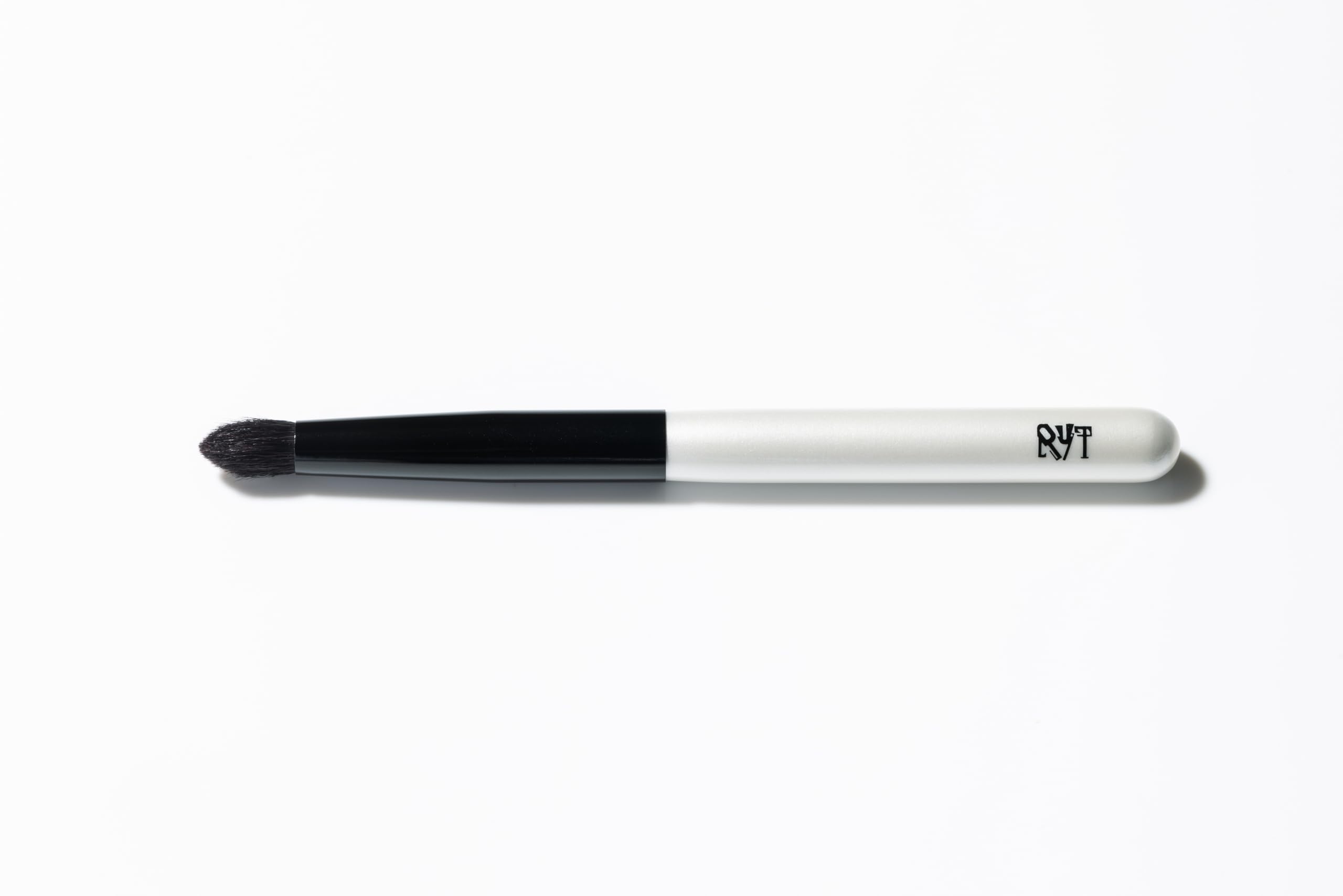 Kumano Goat Hair Eyeshadow Brush