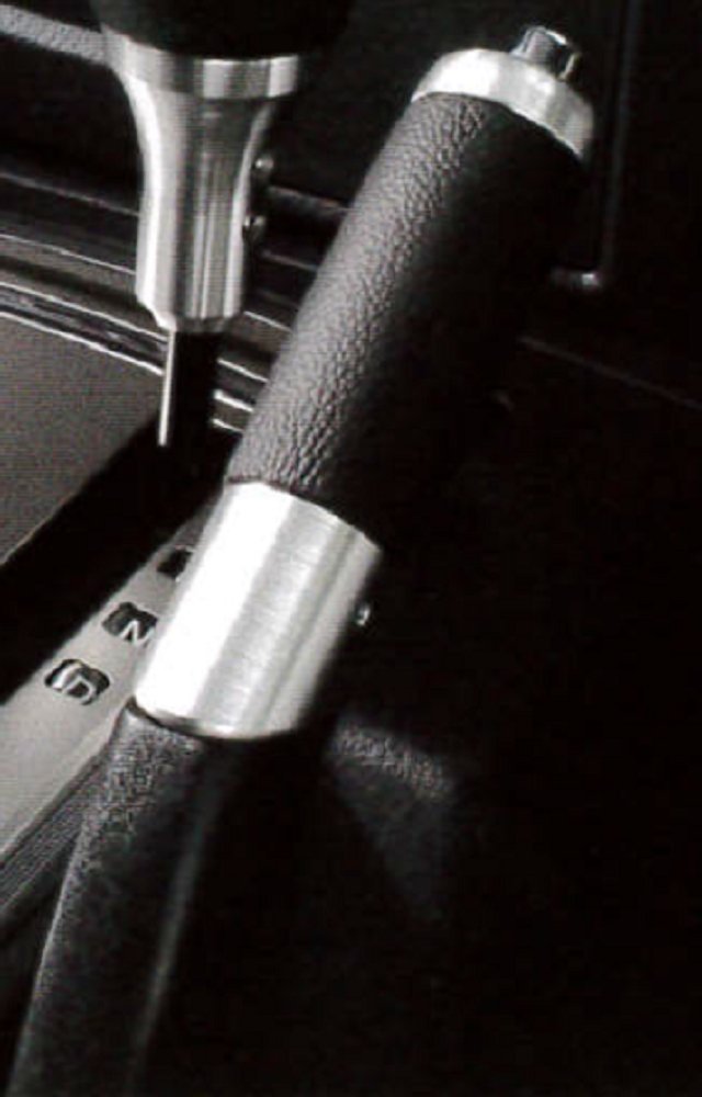 Amazon | 革巻シフトノブ 国内三菱純正OP パジェロ MITSUBISHI PAJERO