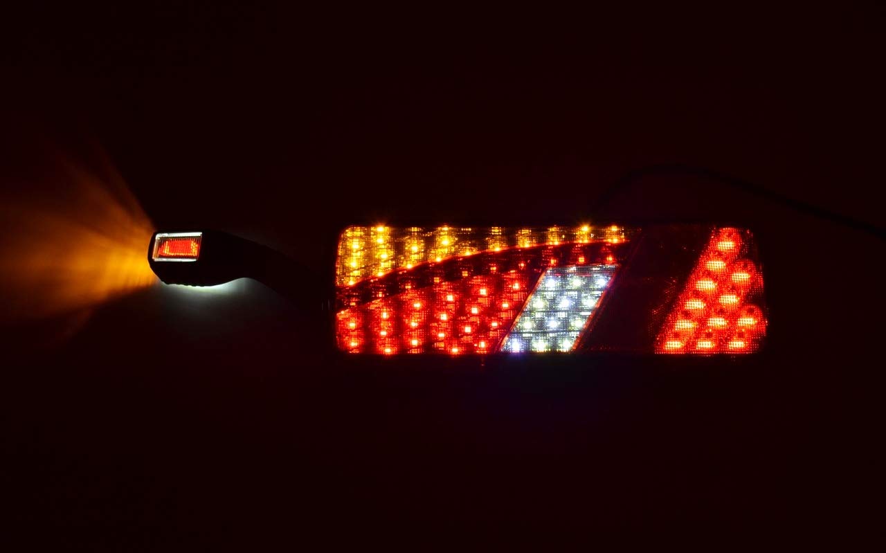 2x LED 12 / 24V Heck Heckleuchten + Positionsmarkierungen 7 Funktionsleuchten LKW Fahrgestell Wohnmobil