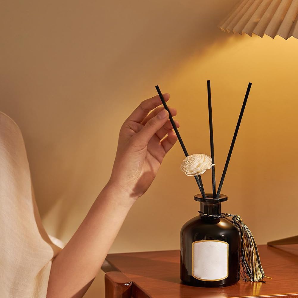 50Pcs 300mm/11.8inx4mm Diffuser Reeds Sticks Thick Extra Long Diffuser Reeds Black Polyester Fiber Fragrance Refills Essential Oil Aromatherapy for Bedroom Home Office Supplies Women Adult