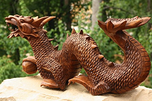 Figura Decorativa Dragón Tallada en Madera 16 in miniatura 4