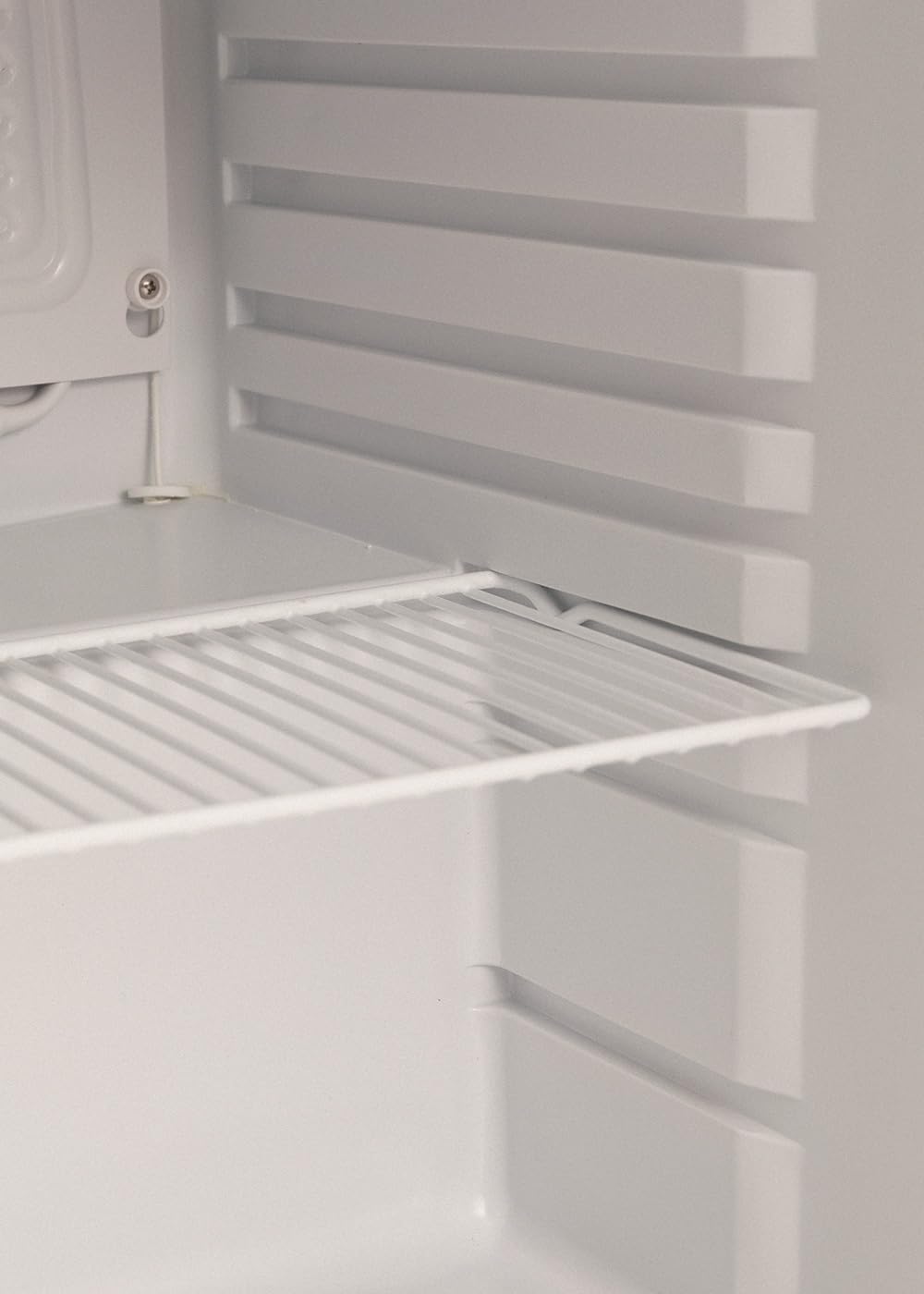 CREATE / RETRO FRIDGE 50 TERRACOTA/Frigorífico blanco roto maneta terracota / 85W, minibar, un estante, diseño retro, 50 cm, dos repisas, capacidad de 48L, bajo consumo, 50x44x49,8 cm