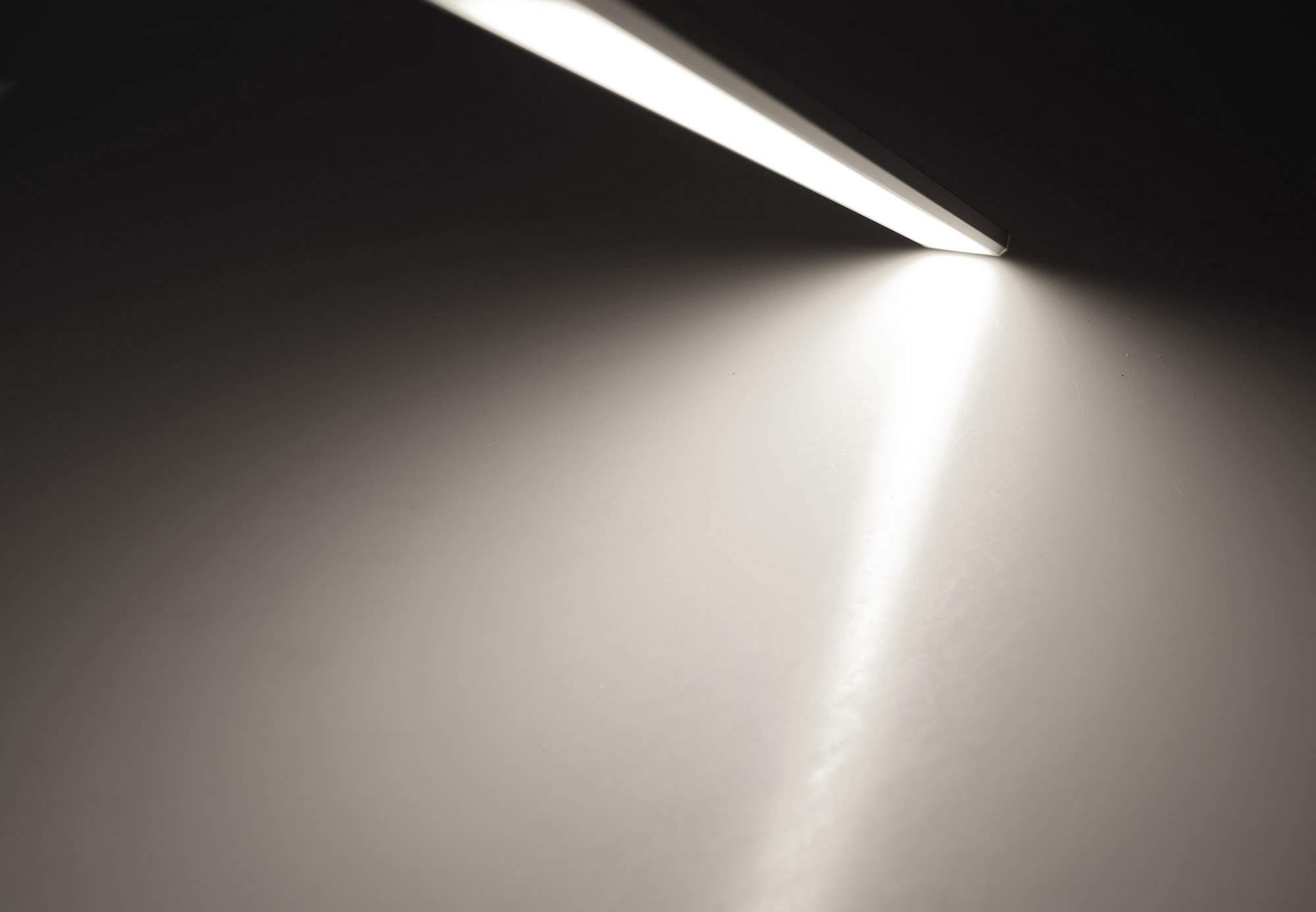 ChiliTec LED Unterbauleuchte Lichtleiste 60cm 10Watt Comprido | 1430 Lumen, 230V, 1,5m Kabel mit Schalter, Beleuchtung für Küche Arbeitsfläche 3 Stück Licht Neutralweiß