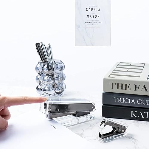 Miniatura 10 de Juego de engrapadoras de oficina, con estampado de mármol, escritorio en tono dorado, grapadoras manuales ejecutivas y herramienta para quitar