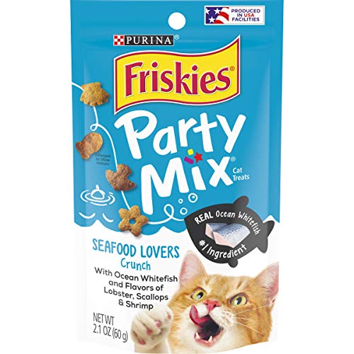 Purina Friskies Made in USA Facilities Cat Treats, Party Mix Seafood Lovers Crunch - (10) 2.1 oz. Pouches