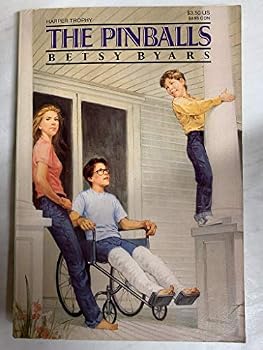 Paperback The Pinballs Betsy Byars Harper Trophy Book