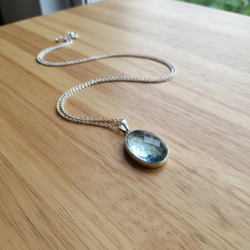 Collier quartz bleu naturel, le cadeau idéal avec sa pierre ovale - 5