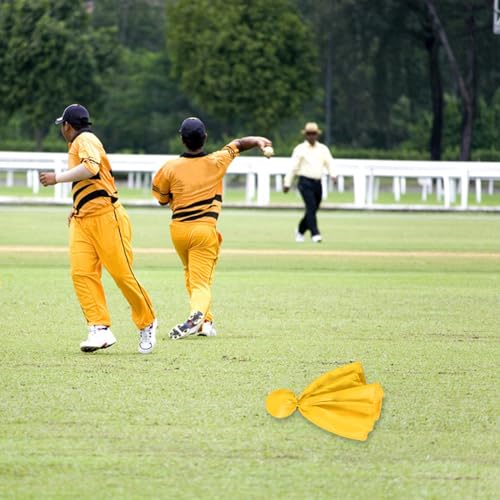 MIDELONG 2 Pcs Penalty Flag Football Flags, Challenge Flag Referee Flag Tossing Flags Sports Fan Set for Football Games Party Accessory (1 Red, 1 Yellow)