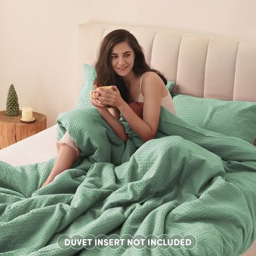 Comfort Spaces Mina Duvet Cover Set, King/Cal King, 3 Piece, Sage Green - image 5