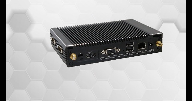 Amazon.co.jp: Skynew 業務用ミニPC ファンレスPC AMD A4-6400T / 8GB