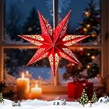 ⭐【Crea un Ambiente Navideño】: Nuestra estrellas de navidad decoracion incluye una fuente de luz integrada, a diferencia de las estrellas de papel sencillas, que no tienen ningún efecto en habitaciones oscuras y sin luz. La papel de decoracion tiene un diámetro de 45 cm, lo suficientemente grande para ventanas o techos, pero no demasiado voluminosa. Esta decoración navideña en rojo clásico creará un ambiente cálido en tu hogar al instante, incluso en las frías noches de invierno.