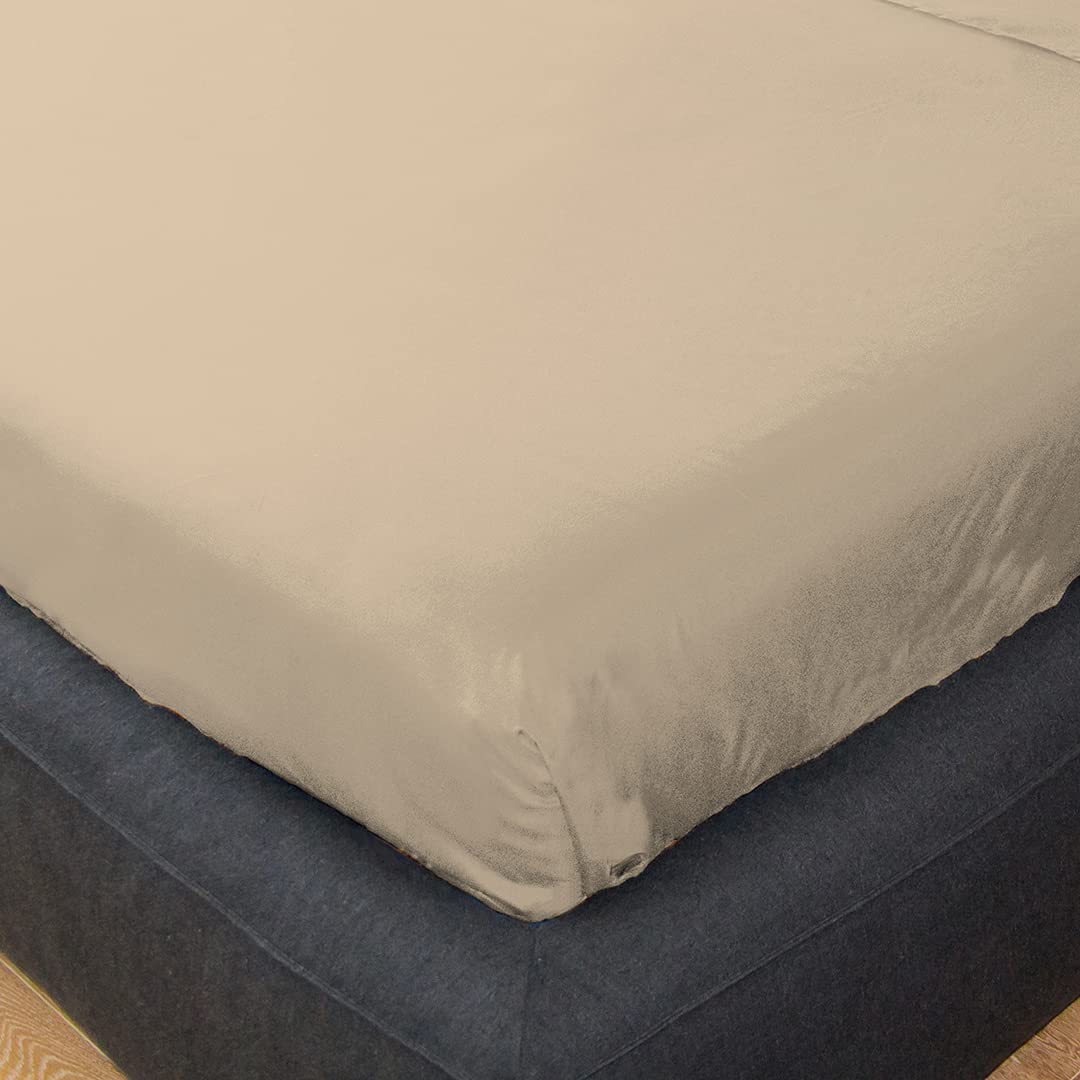 GEMITEX Completo letto Matrimoniale, Colore SABBIA, con Trattamento NO-STIRO, effetto Raso, in 100% Microfibra di poliestere. Composto da 2 lenzuola e 2 federe TINTA UNITA. Made in Italy