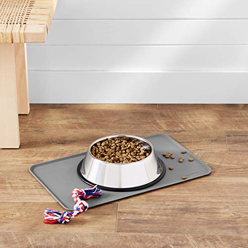 Amazon Basics - Wasserabweisende Napfunterlage aus Silikon, Unterlage für Haustierfutter, 47 x 29 cm, Grau, Einzelbett - Image 6