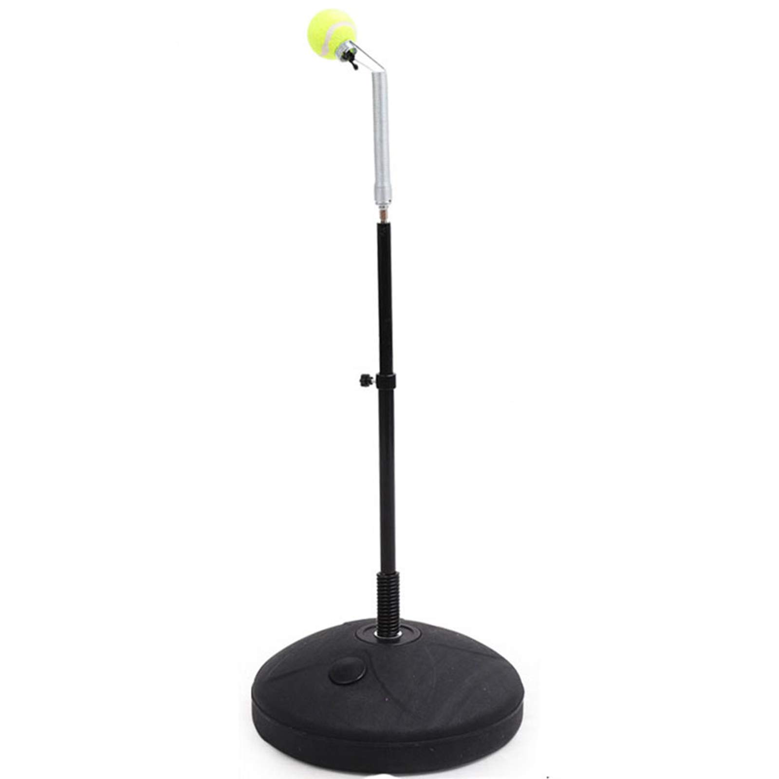 Entraînement de tennis pour débutants dans le jardin familial