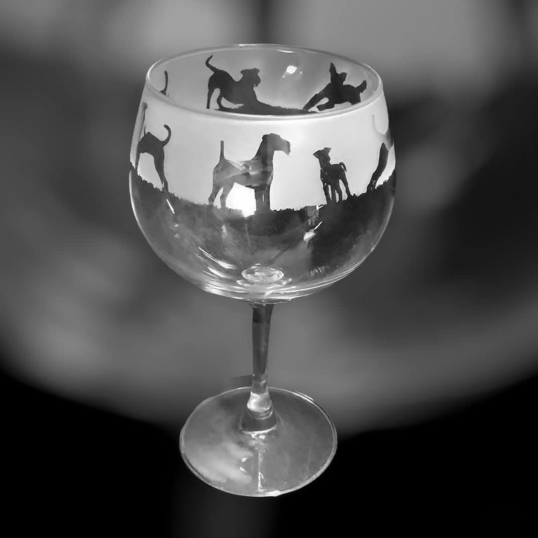 Great British Glass Irish Terrier Frieze - Boxed 70cl Glass Gin Balloon