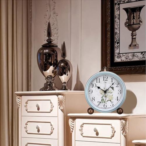 image for Maxspace 5.2in Desk Clock, Retro Silent Analog Clock Non-Ticking & Bat