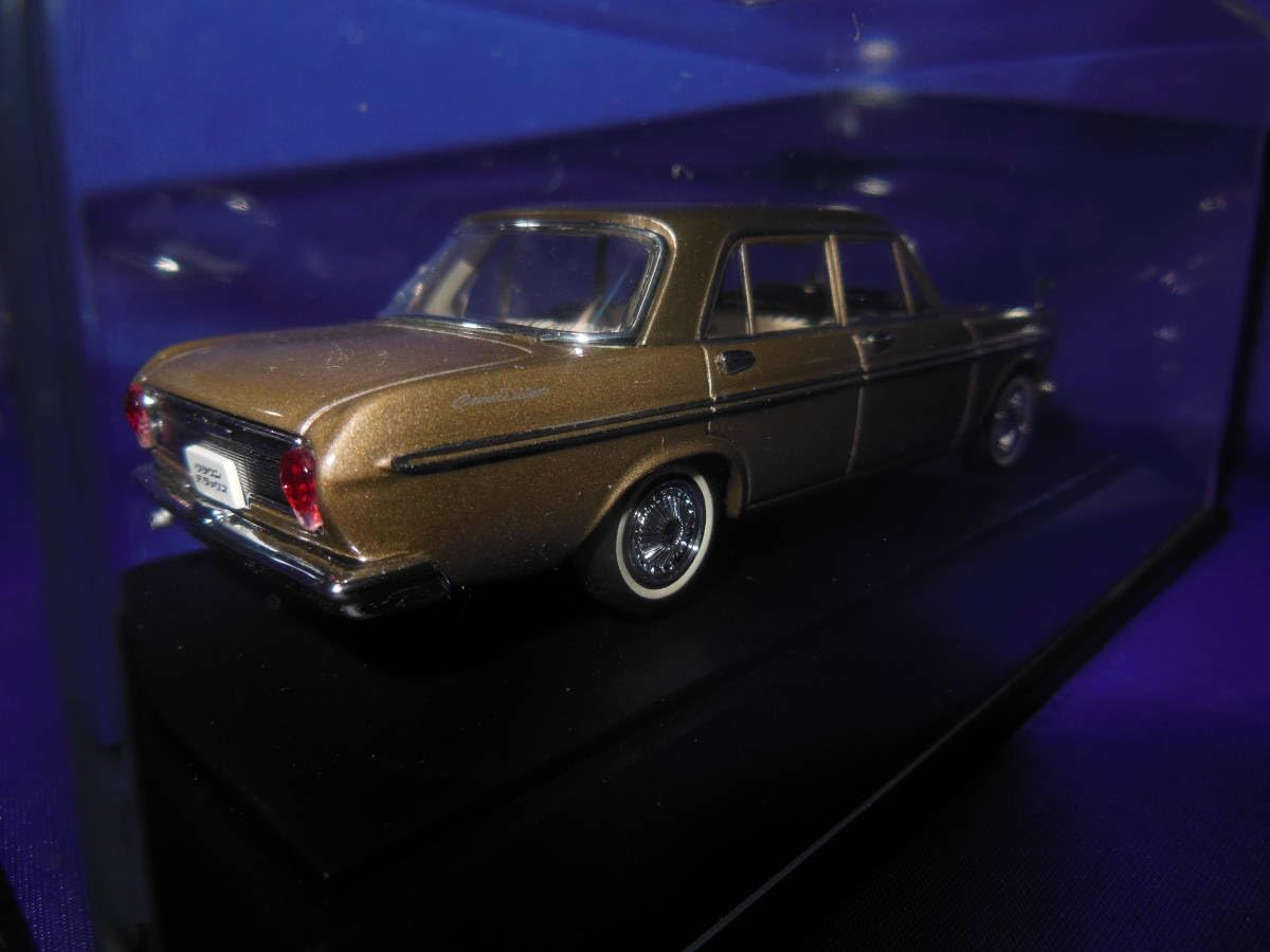 Amazon.co.jp: 1/43 トヨペット クラウン RS41 1962年 ライトゴールド