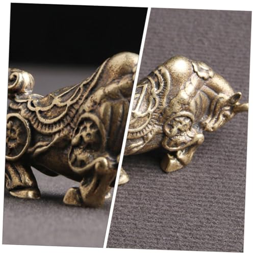 Décoration de bureau rétro avec statuette taureau laiton