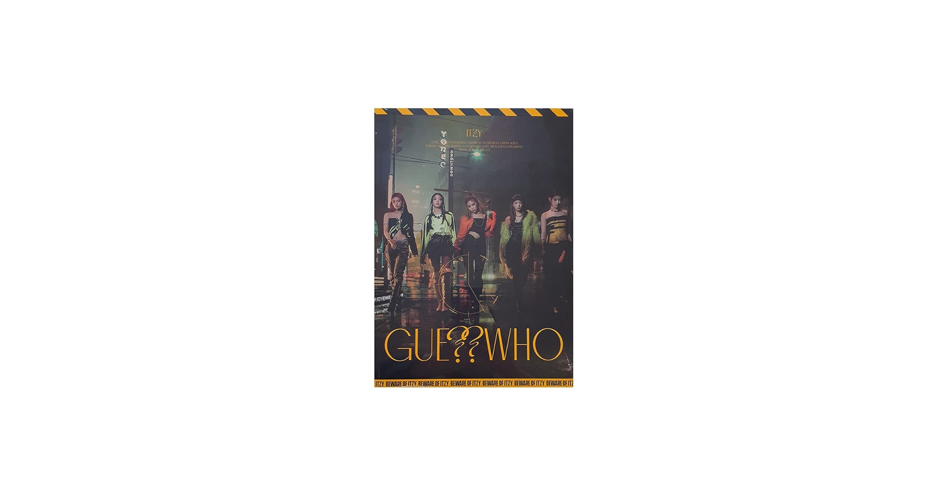 Amazon.com: ITZY Guess Who Mini Album (Night Version) CD+