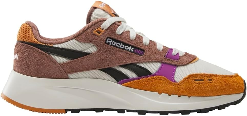 Reebok Unisex-Adult Classic Leather - Timeless Style