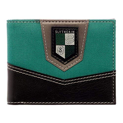bioWorld Harry Potter Slytherin Bi-fold Wallet,Black & Green,One Size