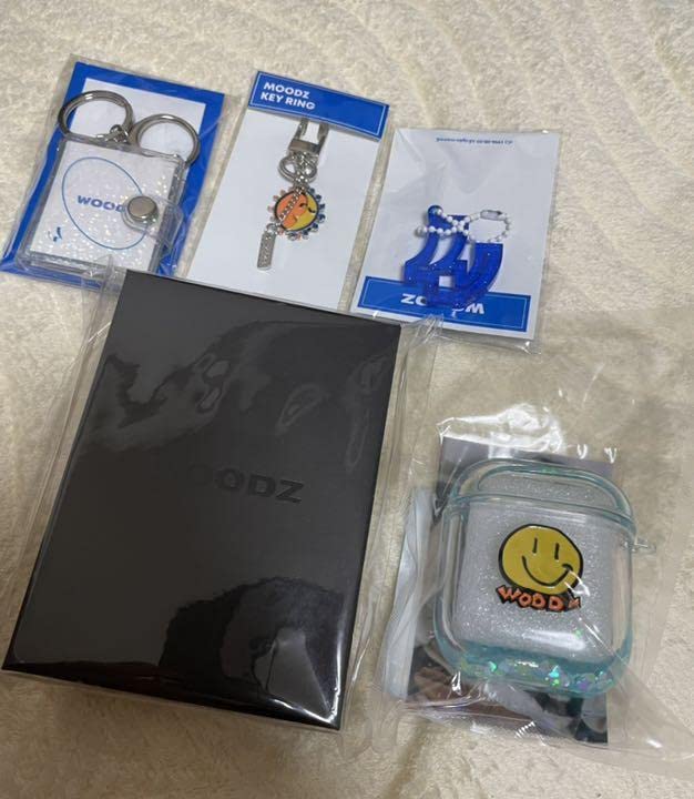 チョ・スンヨン(WOODZ) ビズ ネックレス 単純 開封 X1出身 チョ