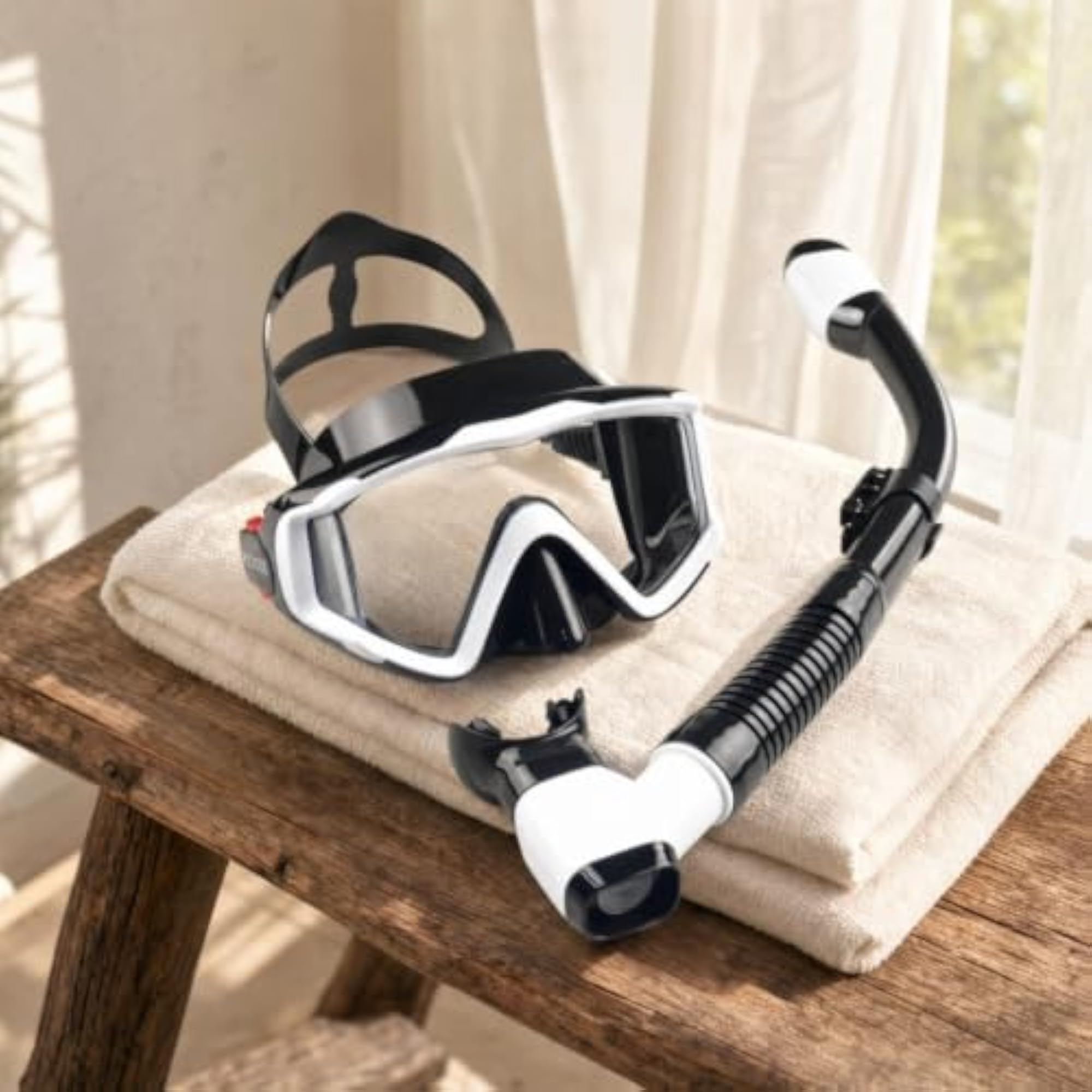 Wide-View Snorkeling Set Adjustable Diving Mask with Snorkel