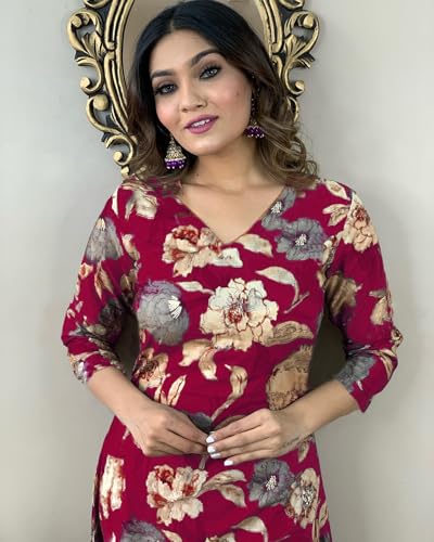Image of GoSriKi Women's Cotton Blend Printed Kurta with Pant