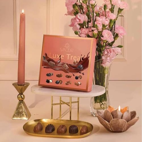 Image of SMOOR Luxe Treat Box of 9 | Assorted Choco Gift Box for Celebration, Wedding, Birthday, Anniversary, Snacking, Gifting & Special Occasions (9 Pieces)