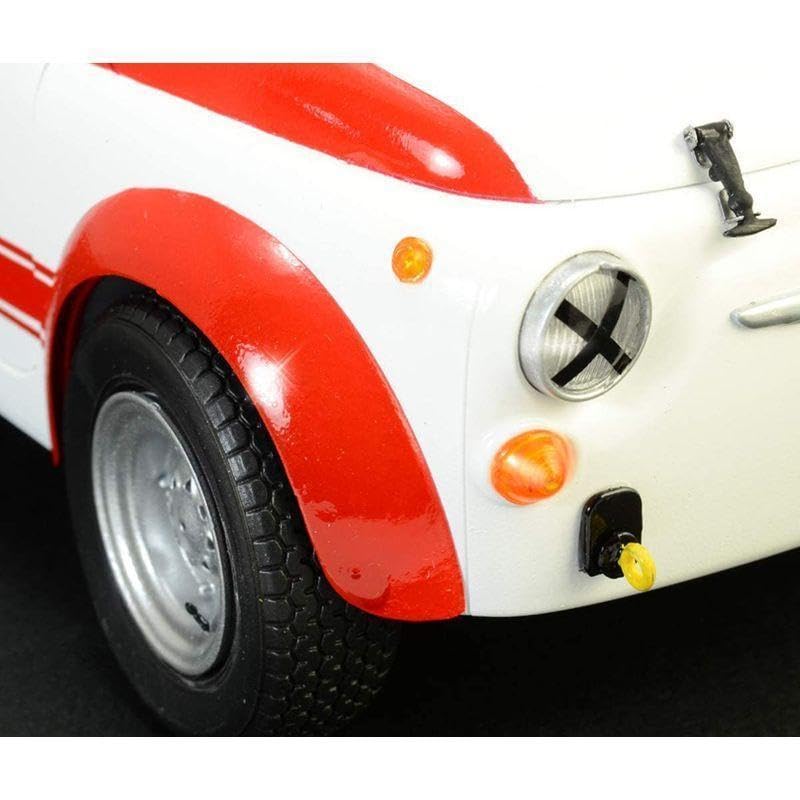 Amazon.co.jp: イタレリ 1/12 フィアット アバルト 695SS