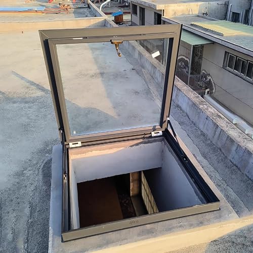 Ventanas de techo aisladas contra el calor del ático con mando a distancia