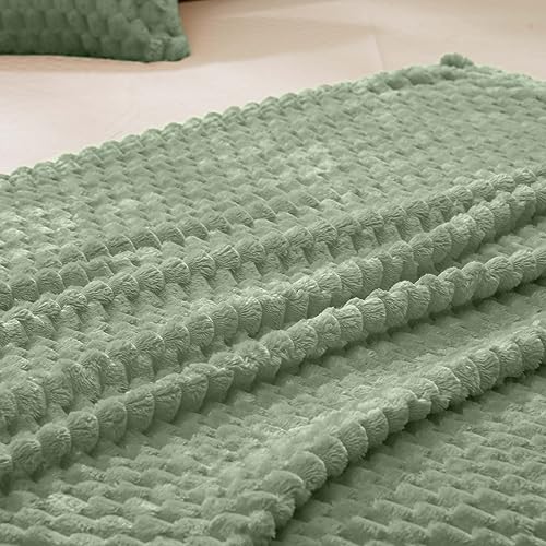 Vessia Flannel Fleece Throw Manta de Lana (50x70 inch), Manta 3D Jacquard Verde Salvia Suave y Cálida para Sofá, Cama, Silla, 300GSM Toque Súper Suave y Ligera para Decoración de Hogar Todo el Año miniatura 5