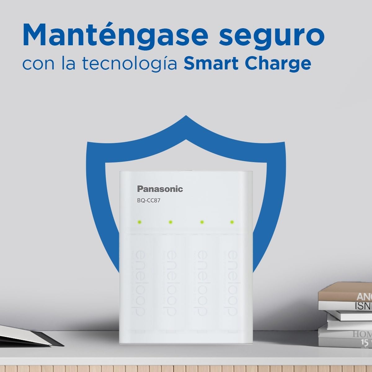 eneloop SmartPlus Travel Cargador USB, para 1-4 Pilas Recargables AA/AAA, 2.25h de Tiempo de Carga, 10 Funciones de Seguridad, 4 Pilas eneloop AA (2000 mAh) Incluidas