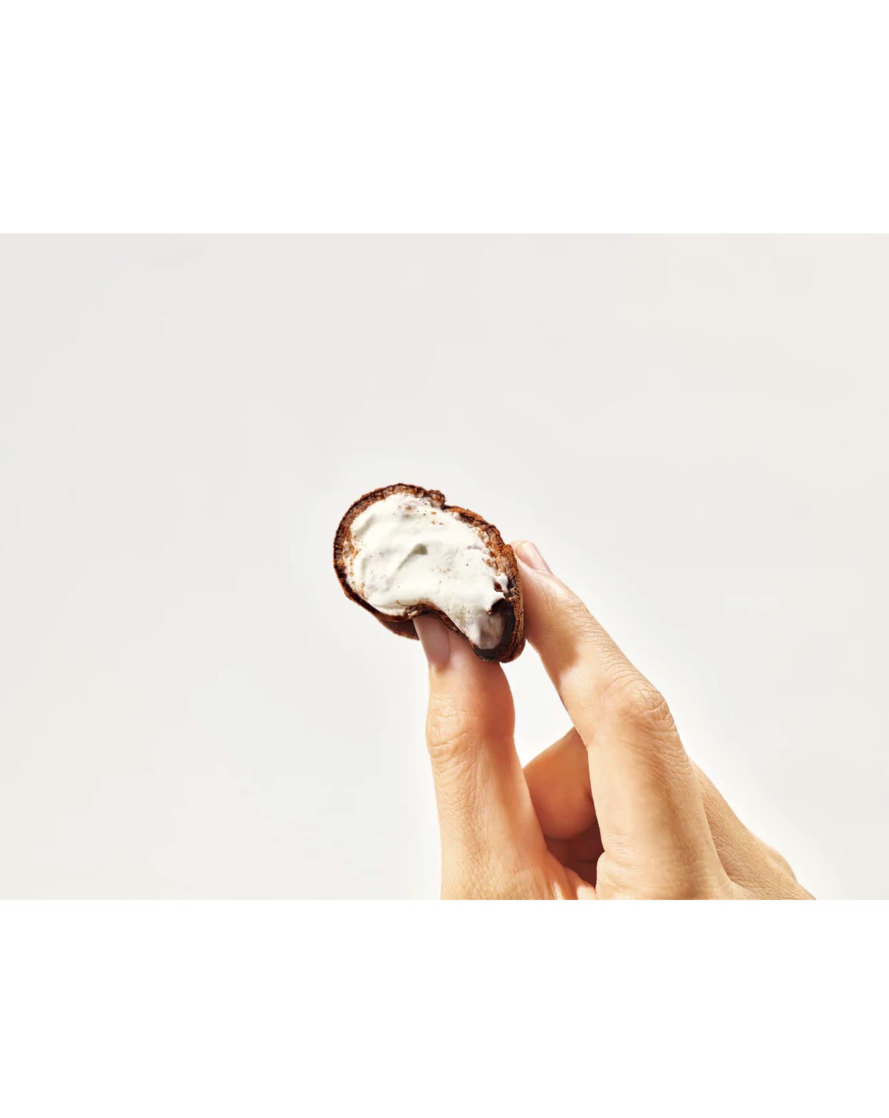 Amazon | スノーサンド 北海道 お菓子 チョコ スノーボール 黒 9個入り