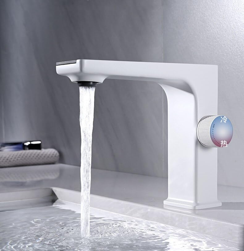 Grifo de lavabo con pistola de latón y mezclador de agua fría y caliente 5