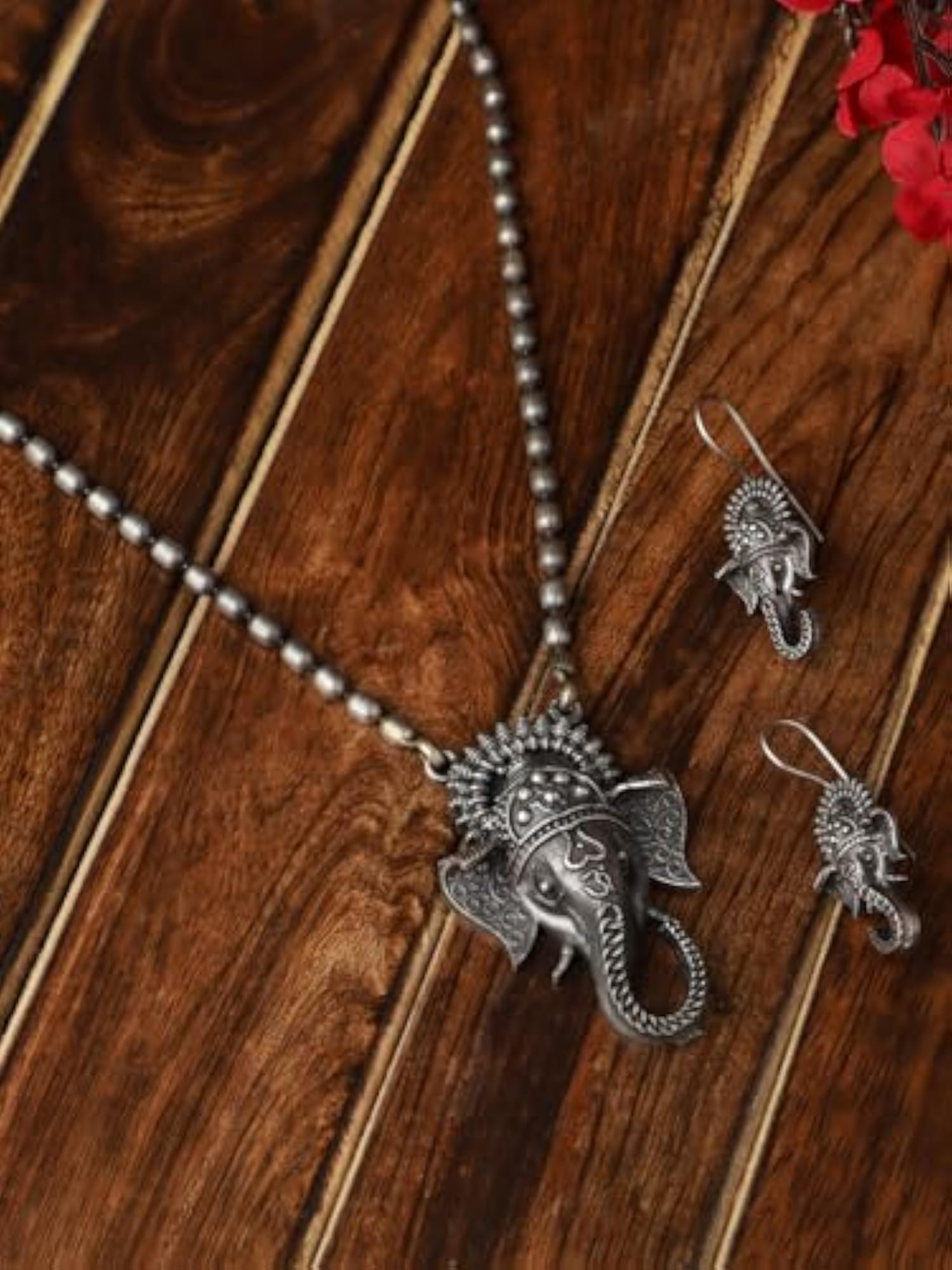 Handmade 92.5 Silver Plated Ganesh Necklace Set with Earrings