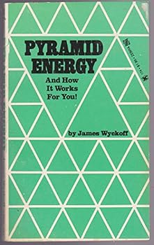 Paperback Pyramid energy: And how it works for you! Book