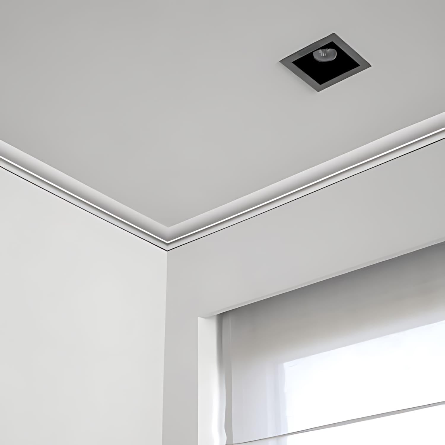Orac Corniches CB501N-box-10 200 cm x 4,1 cm x 3,5 cm Polystyrène extrudé (LDPS) non prétraité 10 moulures / 20 m