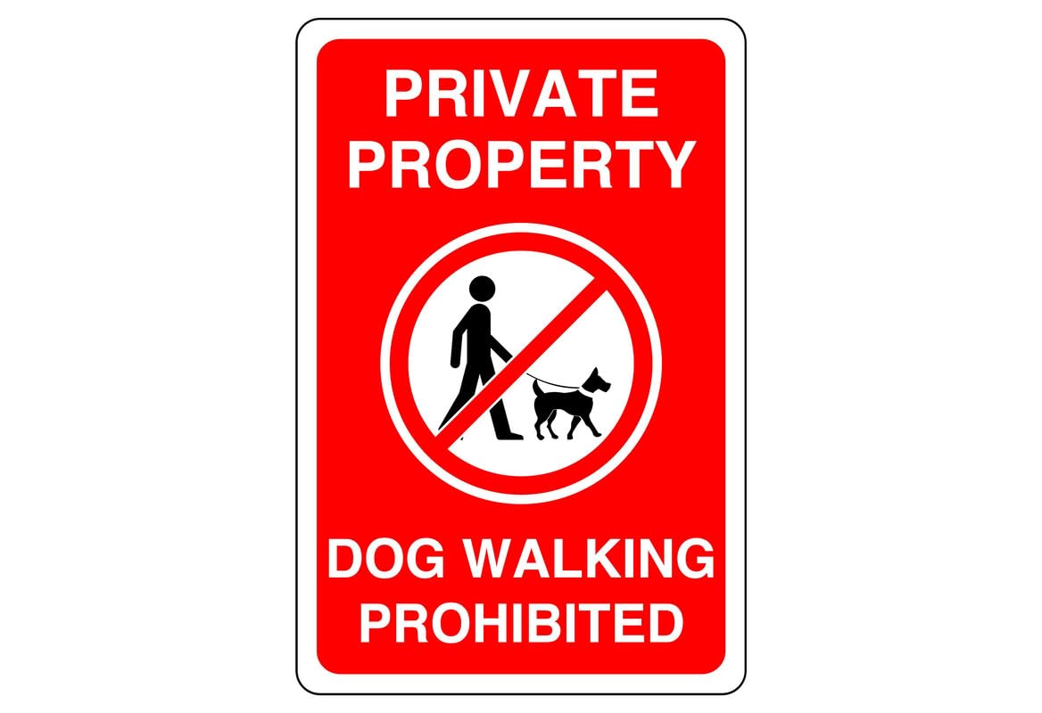 Safety First Display Ltd Red Private Property Dog Walking Prohibited - 1.2Mm Rigid Plastic For Indoor/Outdoor Usage (300Mm X 200Mm) Viewing Distance Within 7M.