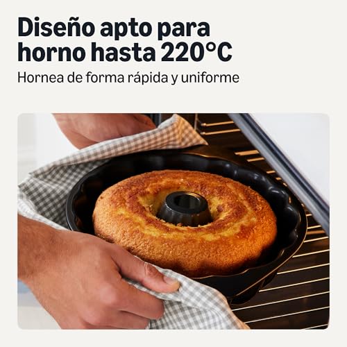 Miniatura 4 de Amazon Basics Molde Bundt Antiadherente, Apto Para Lavavajillas Y Horno, 25,4cm