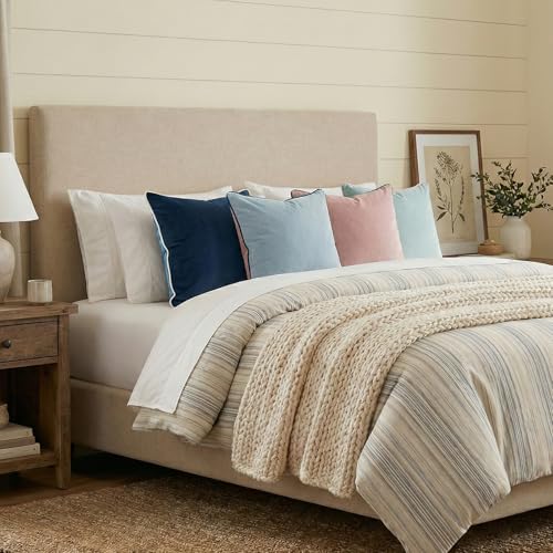 Mecatny Velvet Decorative Throw Pillow Covers 18x18 Set of 4 Blue/Pink by Mecatny - Used condition - Image 6