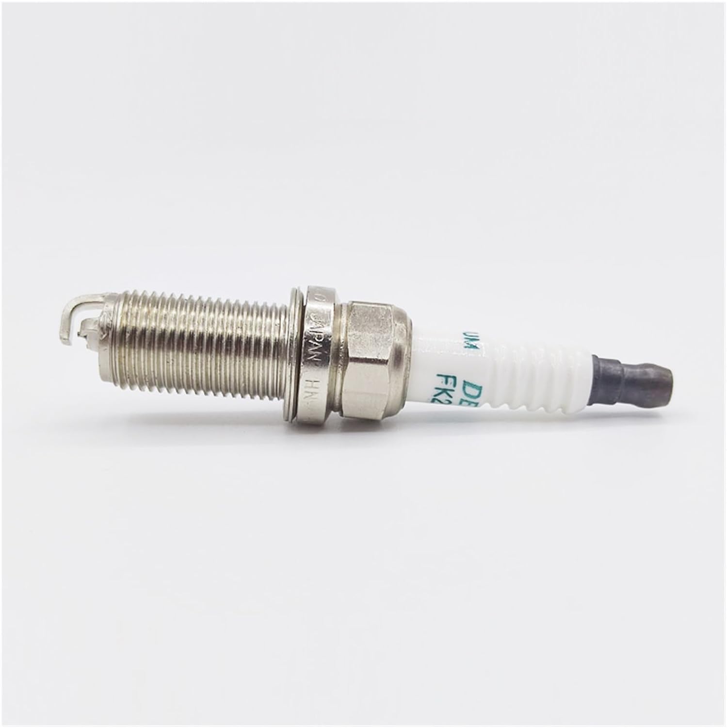 4 pieces 90919-01263 FK20HBR8 Iridium Spark for 90919 01263 FK20HB-R8 9091901263 Auto Parts