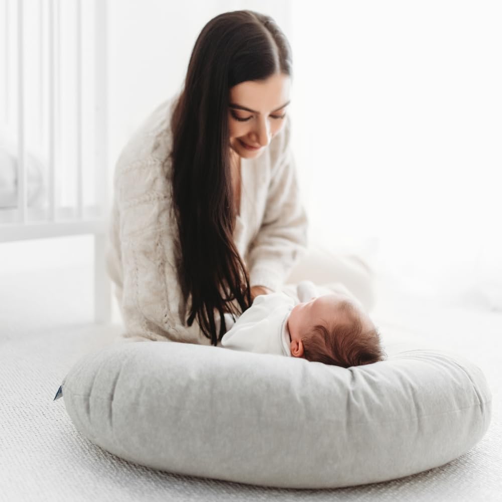 Dreamgenii Cuscino per allattamento grigio – Supporto per gravidanza e allattamento con fodera rimovibile lavabile in lavatrice in 100% jersey di cotone