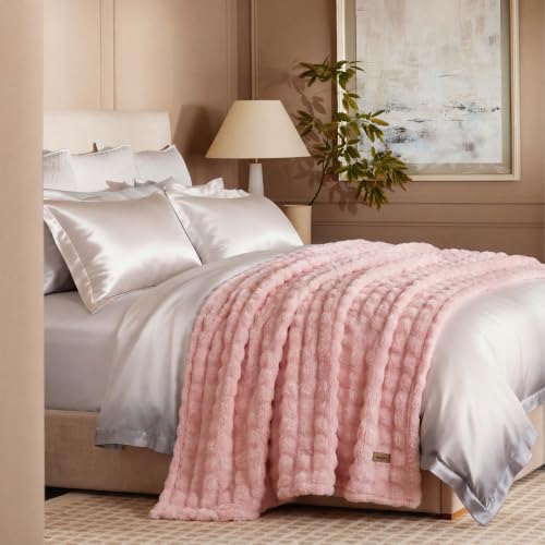 Bedsure Cloud Bubble King Throw Blanket for Bed, Pink, 108"×90" by Bedsure - Used condition - Image 8