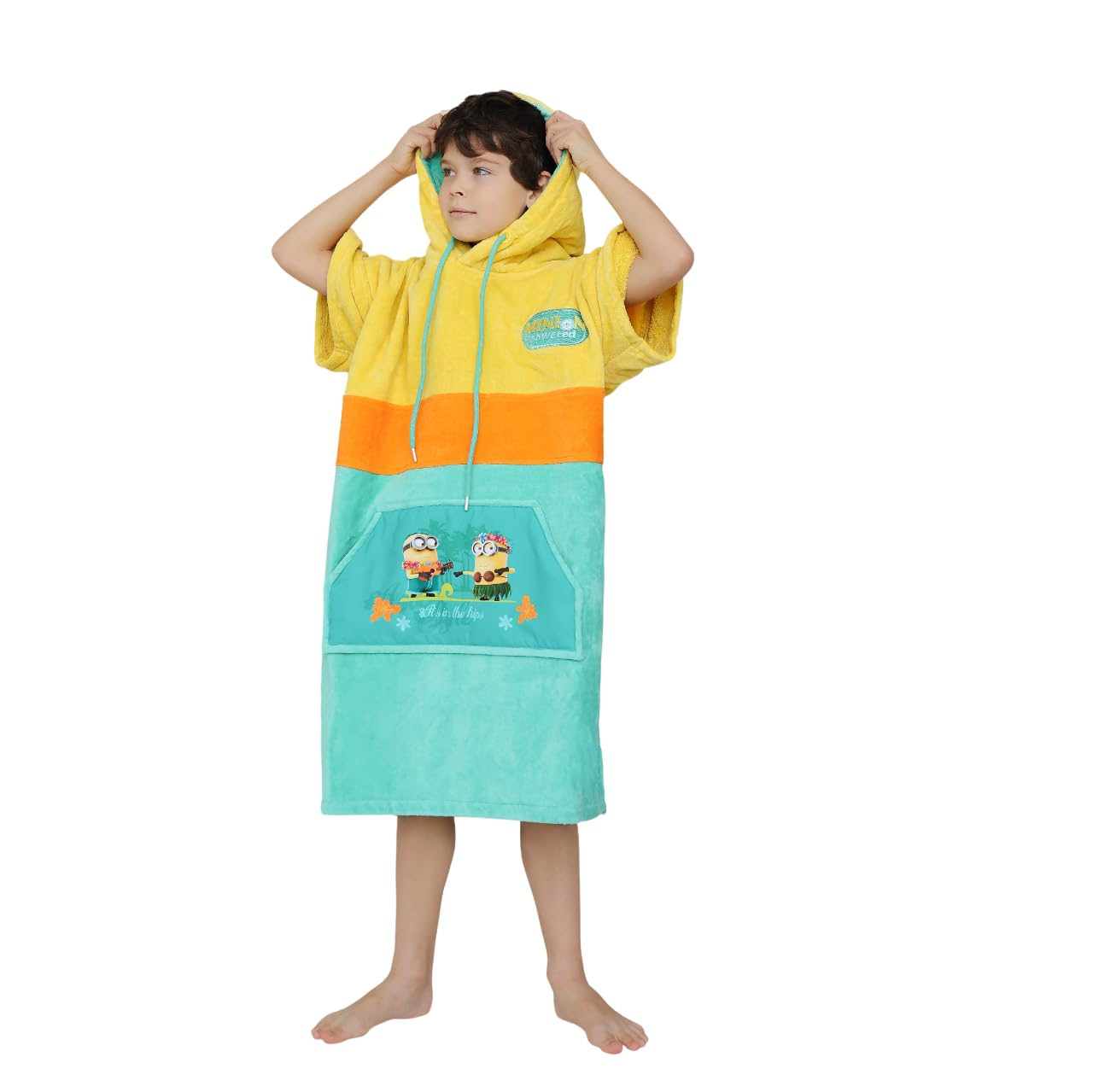 WAVE HAWAII Badeponcho mit lizensierten Minions-Motiv, Größe S, aus natürlicher Baumwolle, Strand & Surf Poncho mit Kapuze – Kuscheliges Handtuch für zu Hause, Freizeitbad